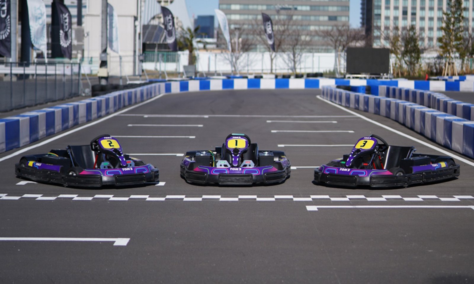 自動運転AIチャレンジに出場するEVカート