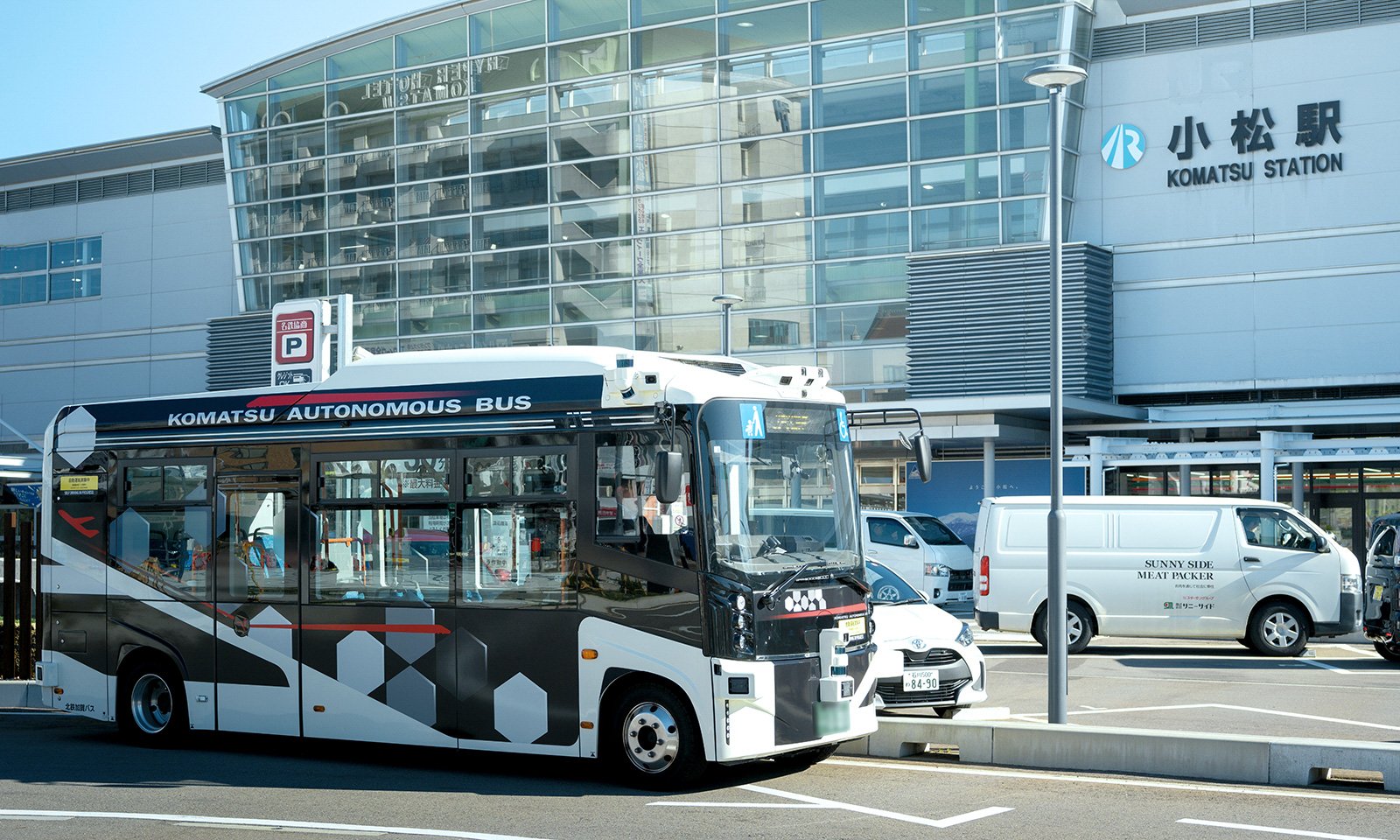 石川県小松市で運行するティアフォーが開発した自動運転バス